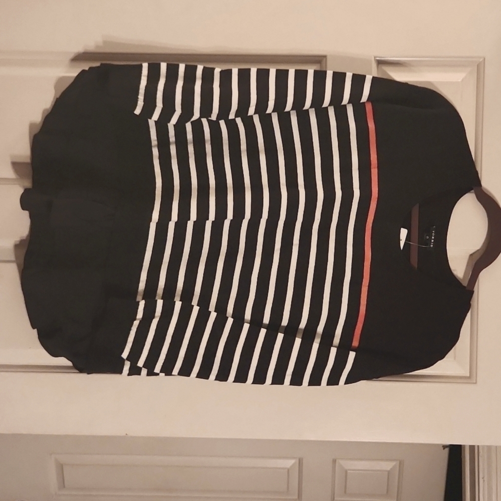 Black and white stripped sweater